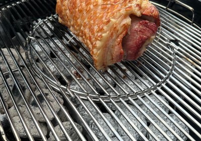 Gerollter und Gefüllter Schweinebauch und Kartoffeln